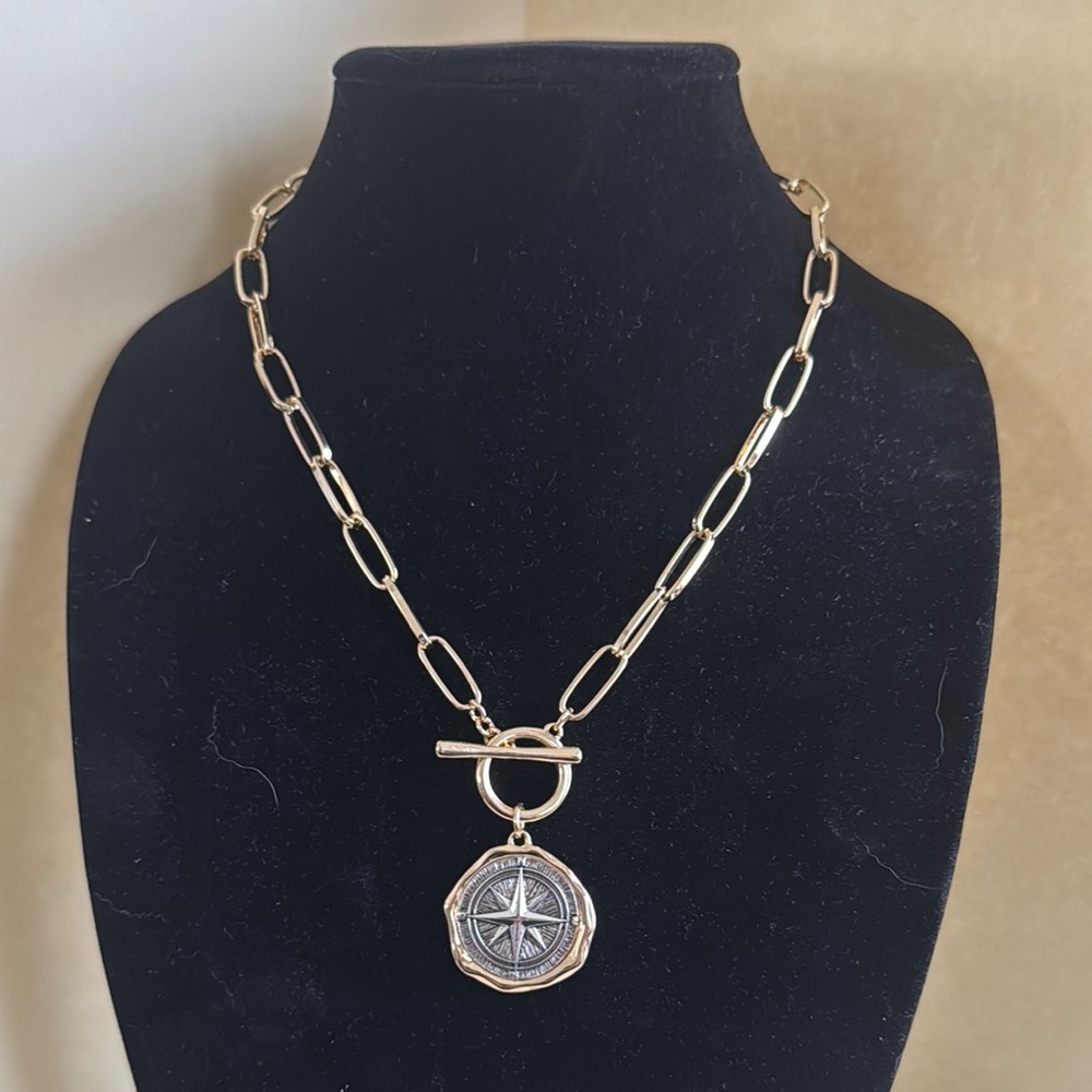 TRUE TO FORM Reversible Compass Pendant Toggle Necklace 20” NWT $75